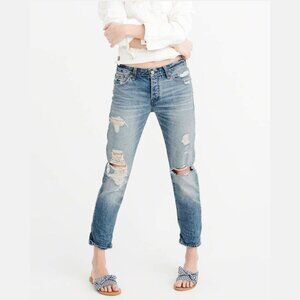 ABERCROMBIE & FITCH Ames Low Rise Slim Boyfriend Jeans Womens 27 Distressed